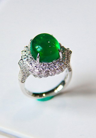 哥伦比亚天然祖母绿戒指Z1015