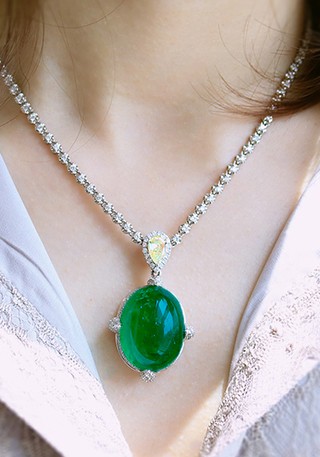 哥伦比亚天然祖母绿吊坠套链Z858