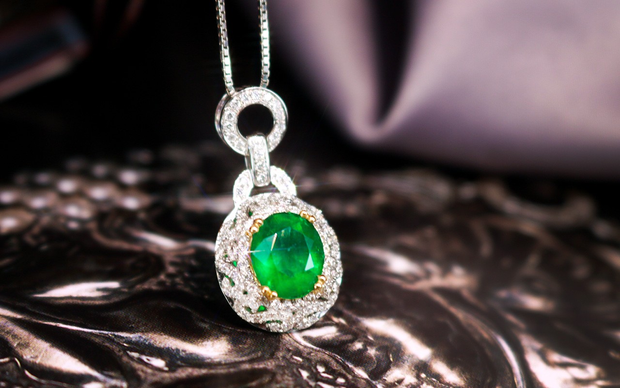 哥伦比亚天然祖母绿吊坠Z1103