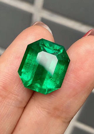 哥伦比亚天然木佐祖母绿裸石Z1168-12.26ct