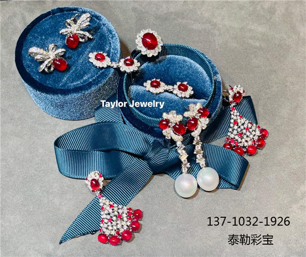 叮咚，你的圣诞装备已到位！