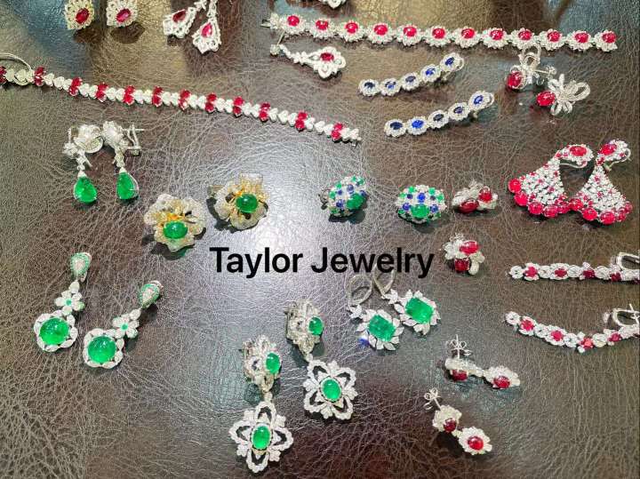 珠宝是用来佩戴还是用来收藏？