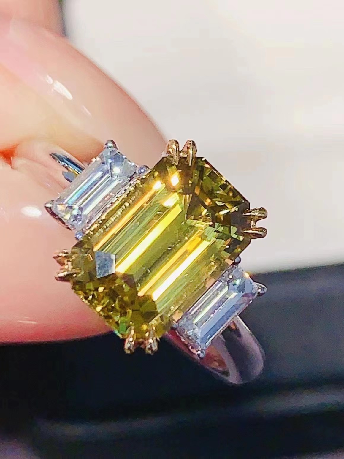 低调的贵族——金绿宝石