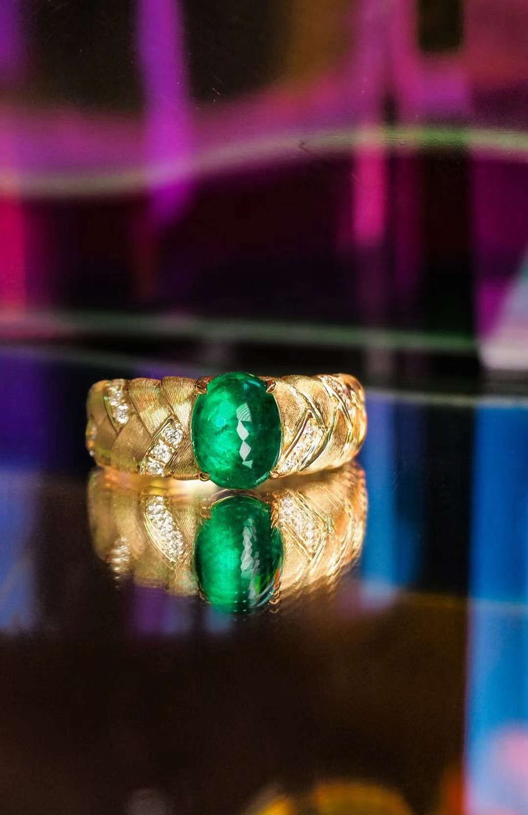 泰勒彩宝：LG集团继承百亿家产，需缴纳44亿遗产税！